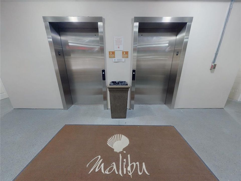 For Sale: $1,300,000 (3 beds, 3 baths, 2226 Square Feet)