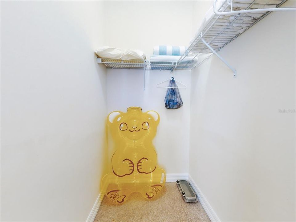 For Sale: $1,300,000 (3 beds, 3 baths, 2226 Square Feet)