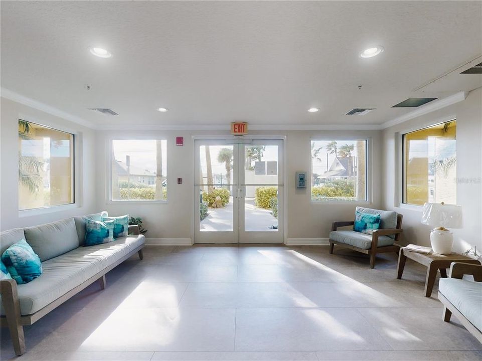 For Sale: $1,300,000 (3 beds, 3 baths, 2226 Square Feet)