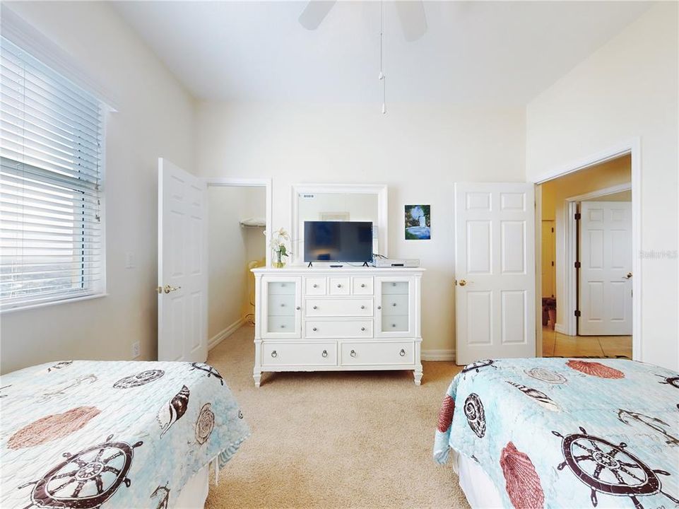 For Sale: $1,300,000 (3 beds, 3 baths, 2226 Square Feet)