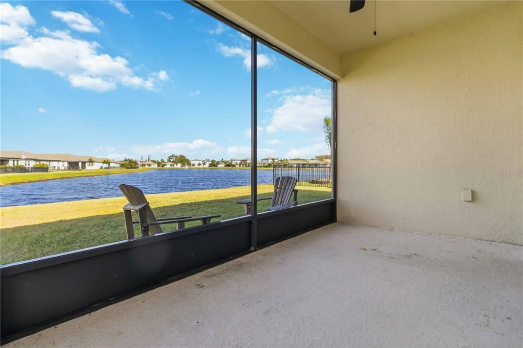 En Venta: $375,000 (4 camas, 2 baños, 1616 Pies cuadrados)