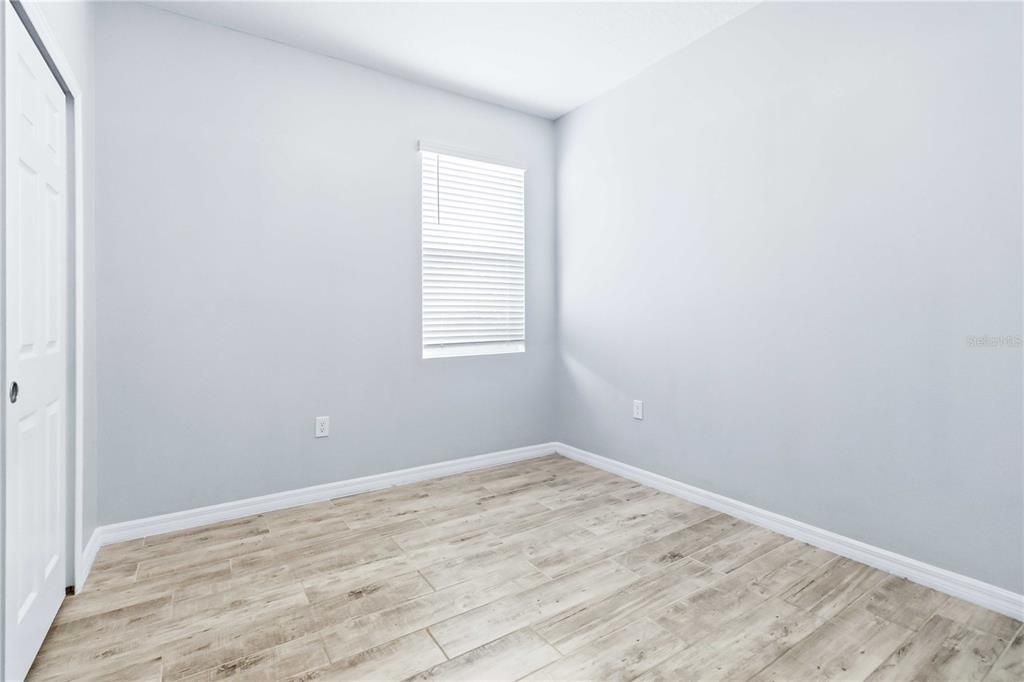 En Venta: $375,000 (4 camas, 2 baños, 1616 Pies cuadrados)