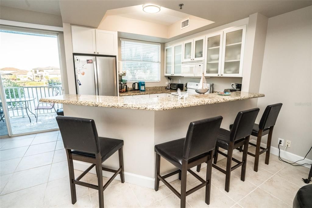 待售: $525,000 (3 贝兹, 3 浴室, 1593 平方英尺)