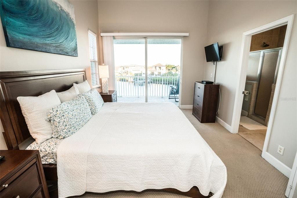 待售: $525,000 (3 贝兹, 3 浴室, 1593 平方英尺)