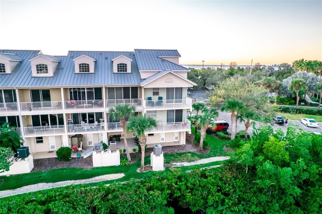 待售: $525,000 (3 贝兹, 3 浴室, 1593 平方英尺)