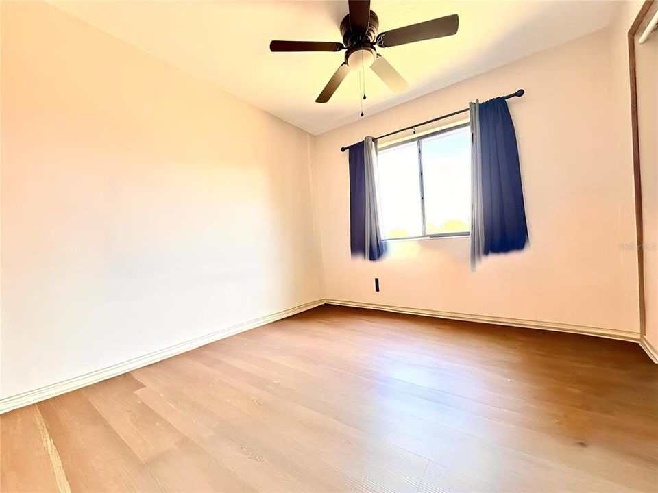 В аренду: $2,400 (3 спален, 2 ванн, 1634 Квадратных фут)