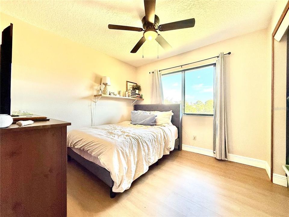 В аренду: $2,400 (3 спален, 2 ванн, 1634 Квадратных фут)