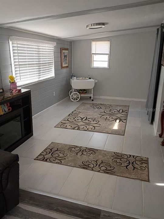 For Sale: $265,000 (3 beds, 2 baths, 1344 Square Feet)