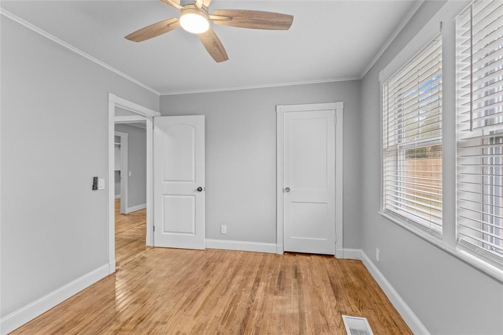 For Sale: $275,000 (3 beds, 2 baths, 1680 Square Feet)