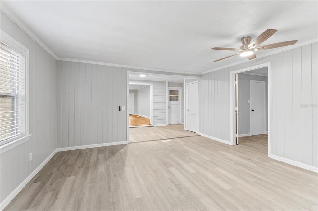 For Sale: $275,000 (3 beds, 2 baths, 1680 Square Feet)