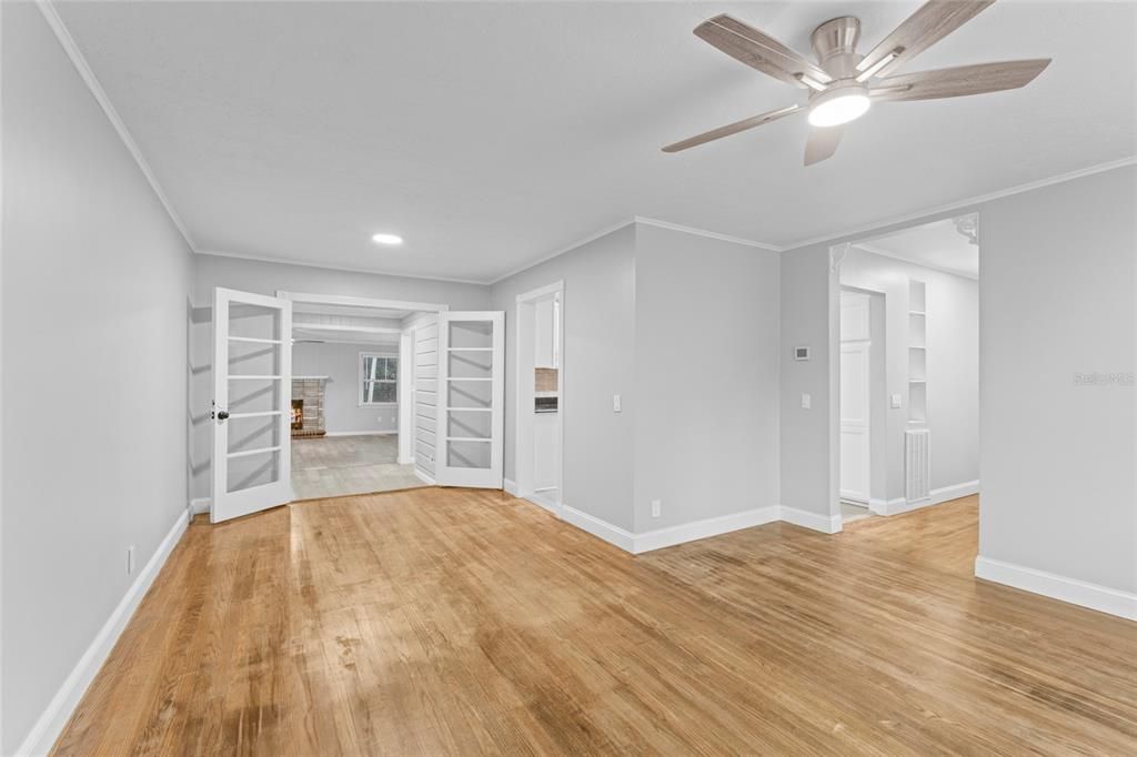 For Sale: $275,000 (3 beds, 2 baths, 1680 Square Feet)