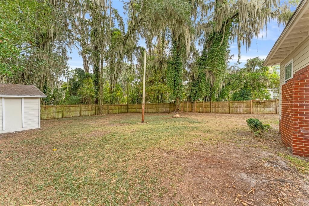 For Sale: $275,000 (3 beds, 2 baths, 1680 Square Feet)