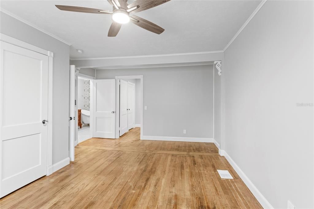 For Sale: $275,000 (3 beds, 2 baths, 1680 Square Feet)