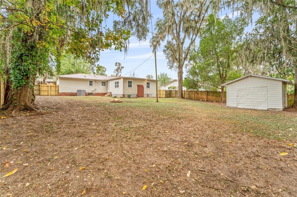 For Sale: $275,000 (3 beds, 2 baths, 1680 Square Feet)