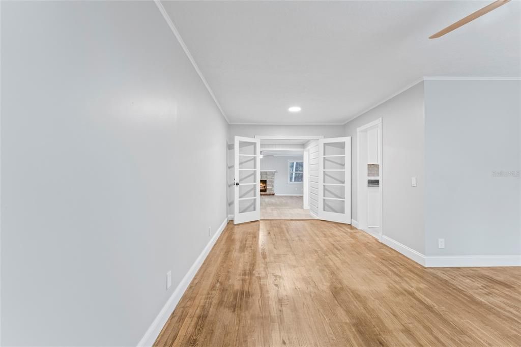 For Sale: $275,000 (3 beds, 2 baths, 1680 Square Feet)