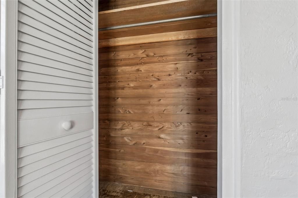 For Sale: $535,000 (2 beds, 1 baths, 1530 Square Feet)