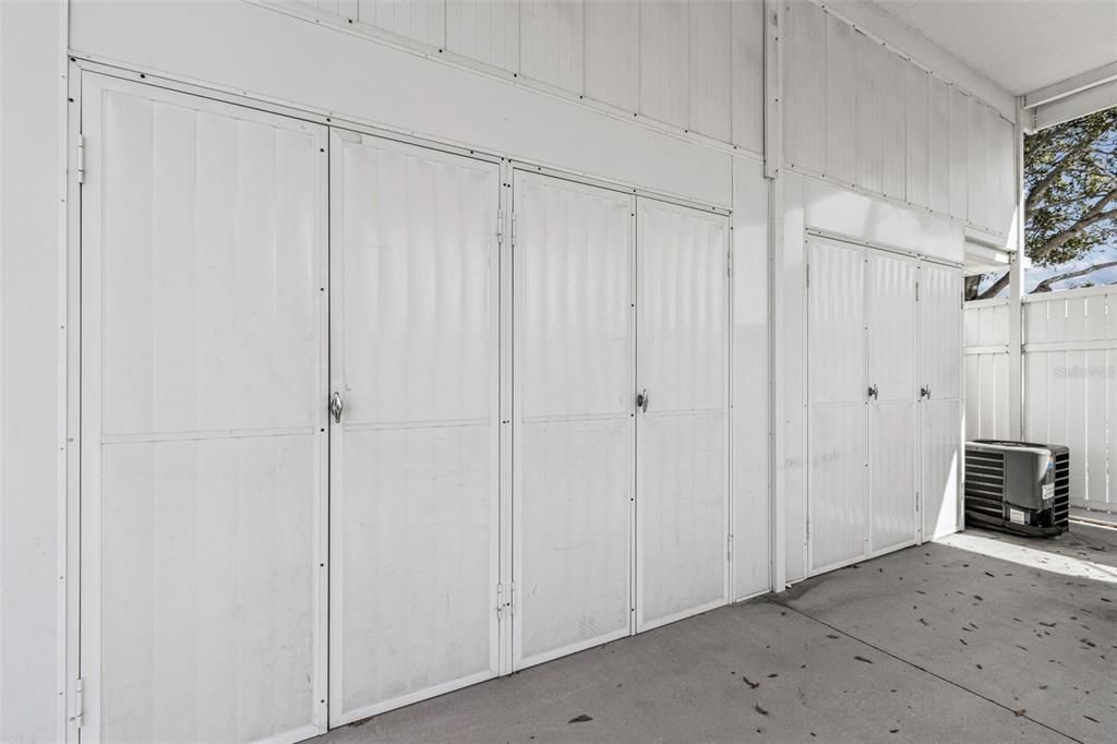 For Sale: $535,000 (2 beds, 1 baths, 1530 Square Feet)