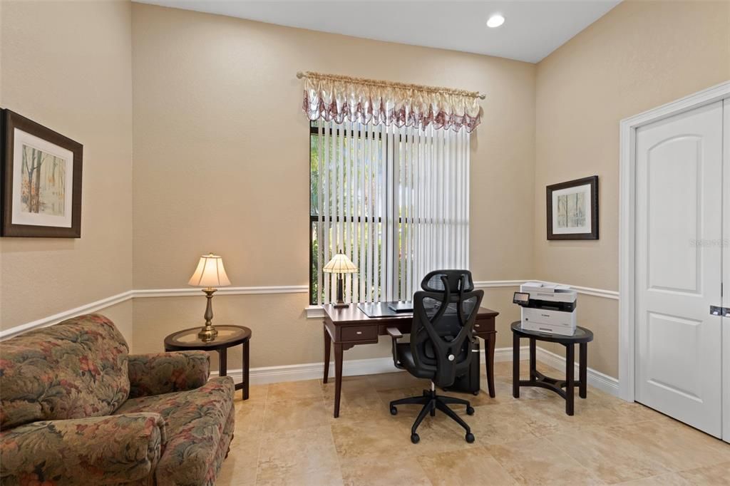 En Venta: $1,049,000 (4 camas, 3 baños, 3481 Pies cuadrados)