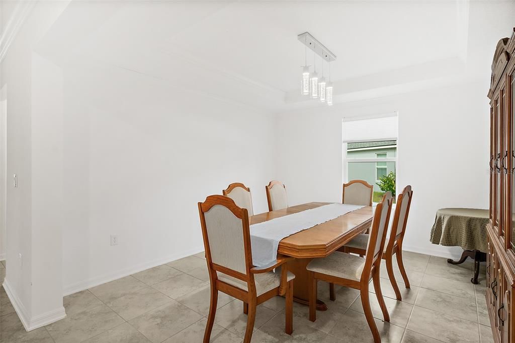 For Sale: $409,900 (4 beds, 3 baths, 2307 Square Feet)