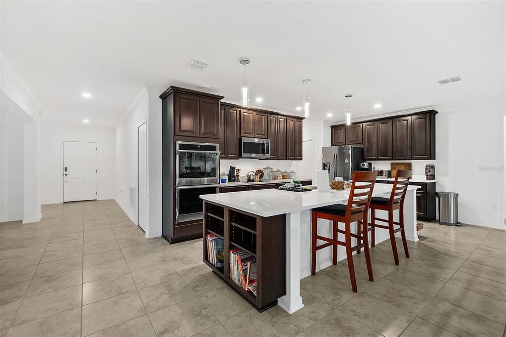 For Sale: $409,900 (4 beds, 3 baths, 2307 Square Feet)