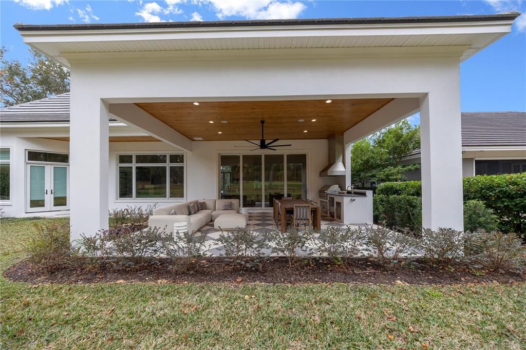 En Venta: $2,749,400 (3 camas, 2 baños, 3393 Pies cuadrados)