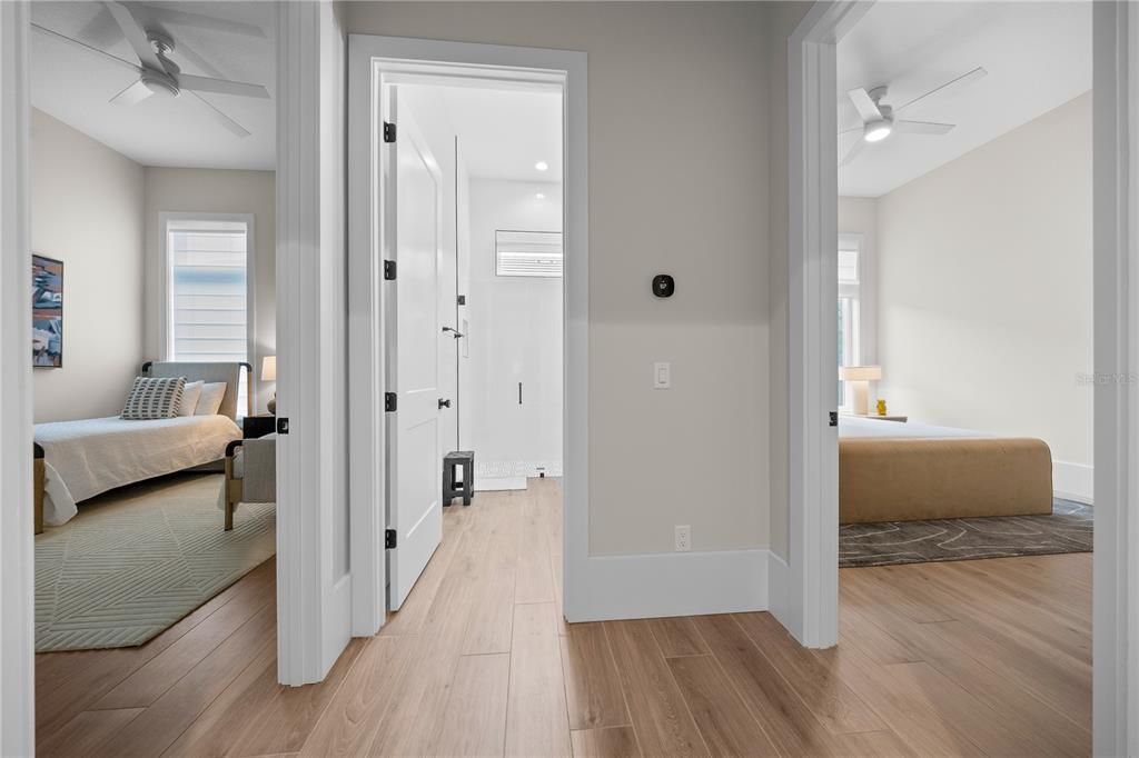 En Venta: $2,749,400 (3 camas, 2 baños, 3393 Pies cuadrados)