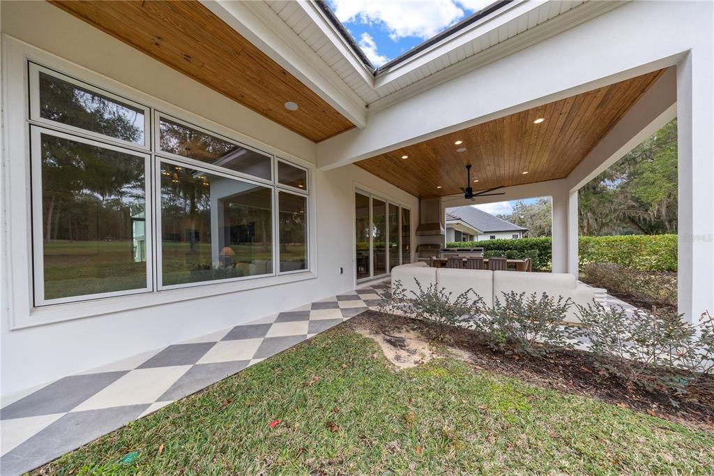 En Venta: $2,749,400 (3 camas, 2 baños, 3393 Pies cuadrados)