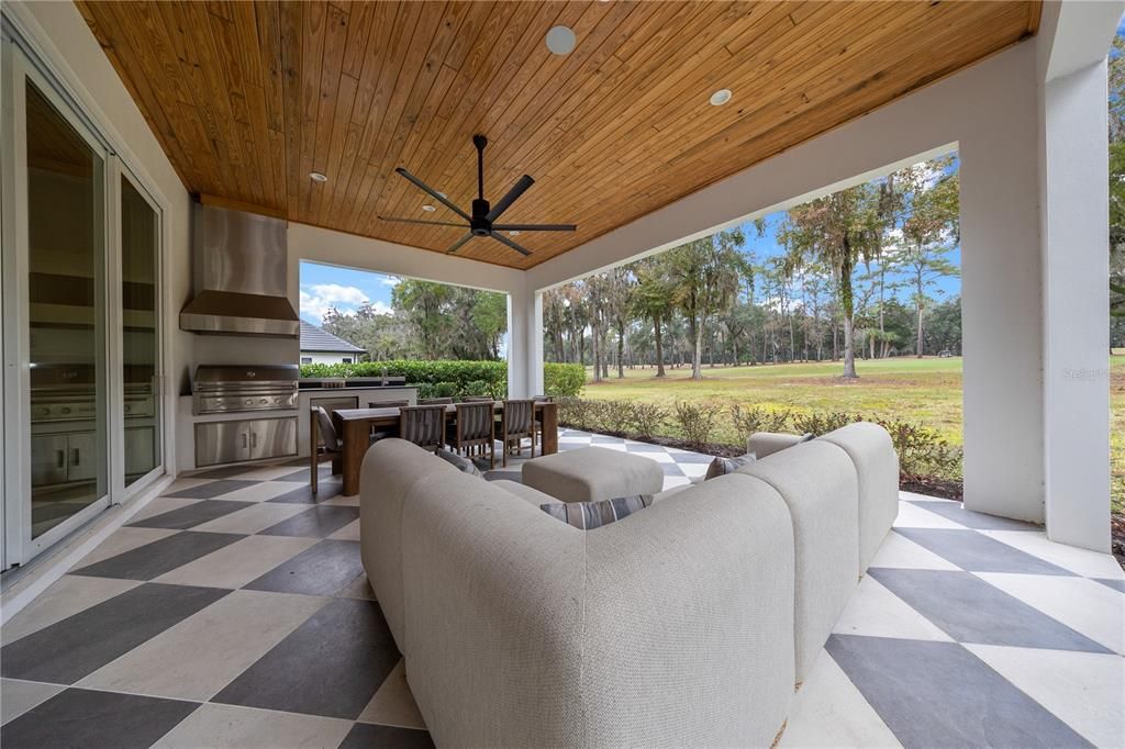 En Venta: $2,749,400 (3 camas, 2 baños, 3393 Pies cuadrados)