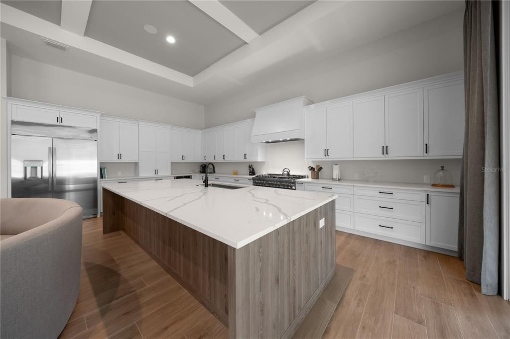 En Venta: $2,749,400 (3 camas, 2 baños, 3393 Pies cuadrados)