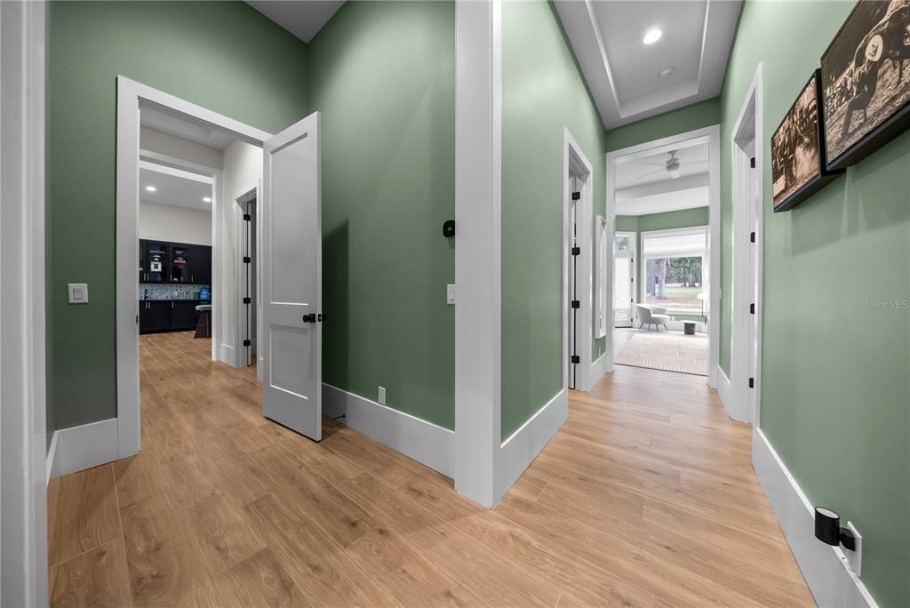 En Venta: $2,749,400 (3 camas, 2 baños, 3393 Pies cuadrados)