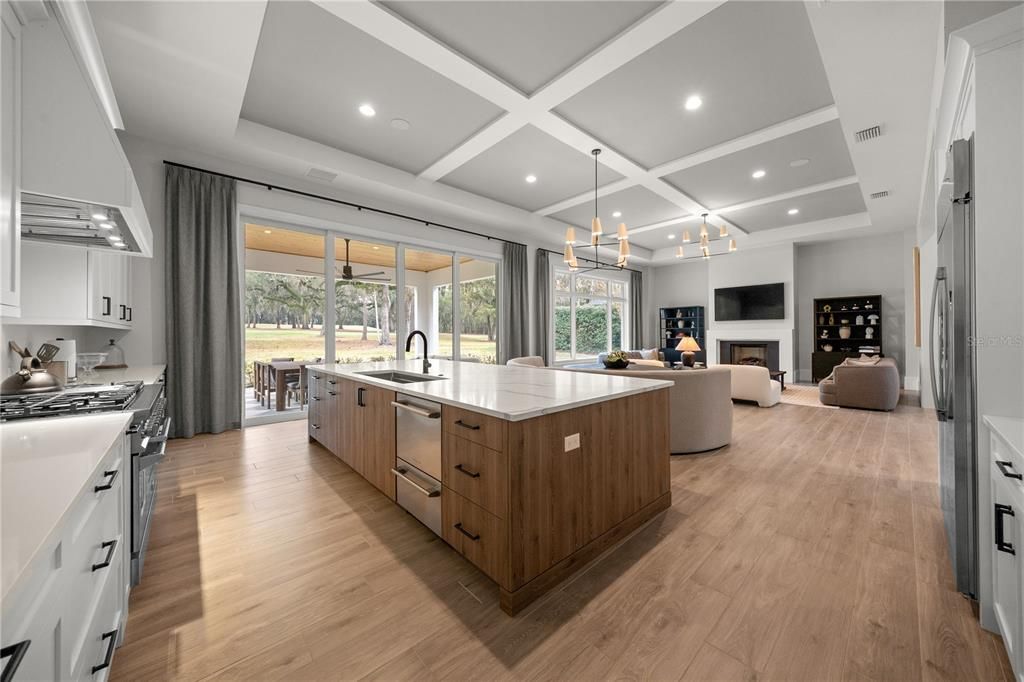 En Venta: $2,749,400 (3 camas, 2 baños, 3393 Pies cuadrados)