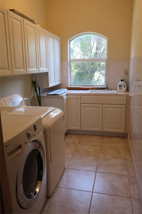 На продажу: $665,000 (3 спален, 3 ванн, 3052 Квадратных фут)