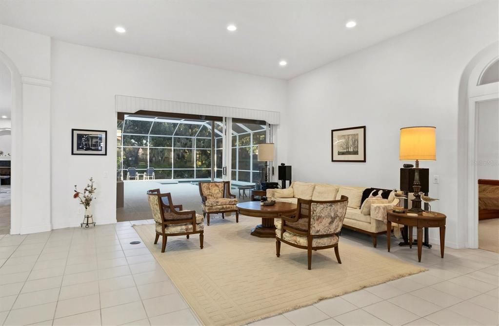 For Sale: $895,000 (4 beds, 3 baths, 3221 Square Feet)