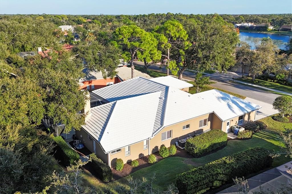 For Sale: $895,000 (4 beds, 3 baths, 3221 Square Feet)