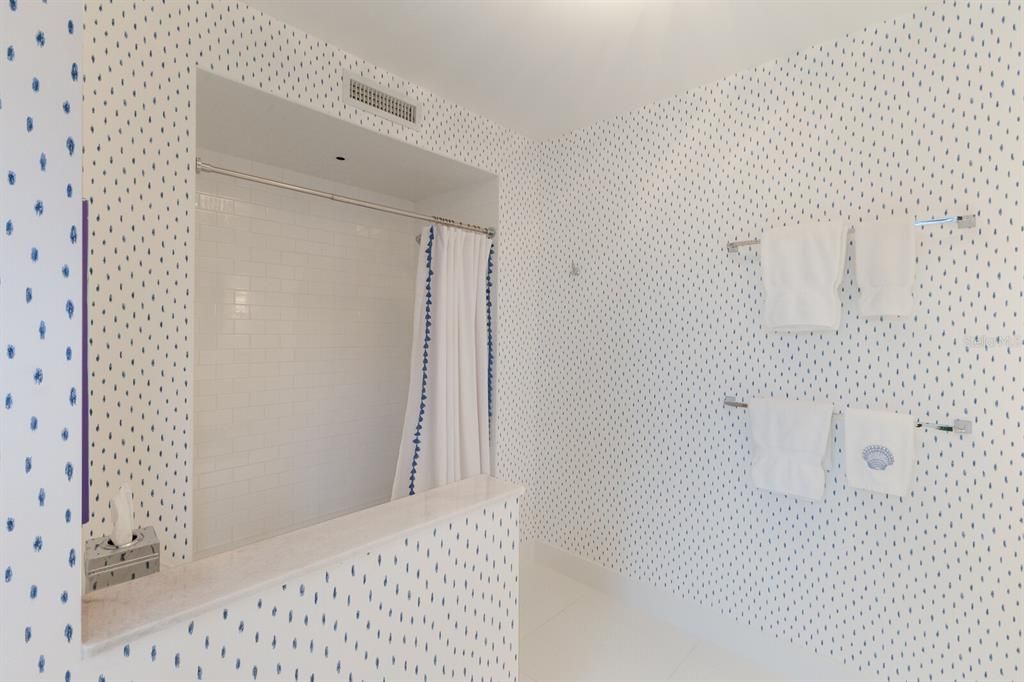 En Venta: $12,830,000 (4 camas, 3 baños, 4982 Pies cuadrados)