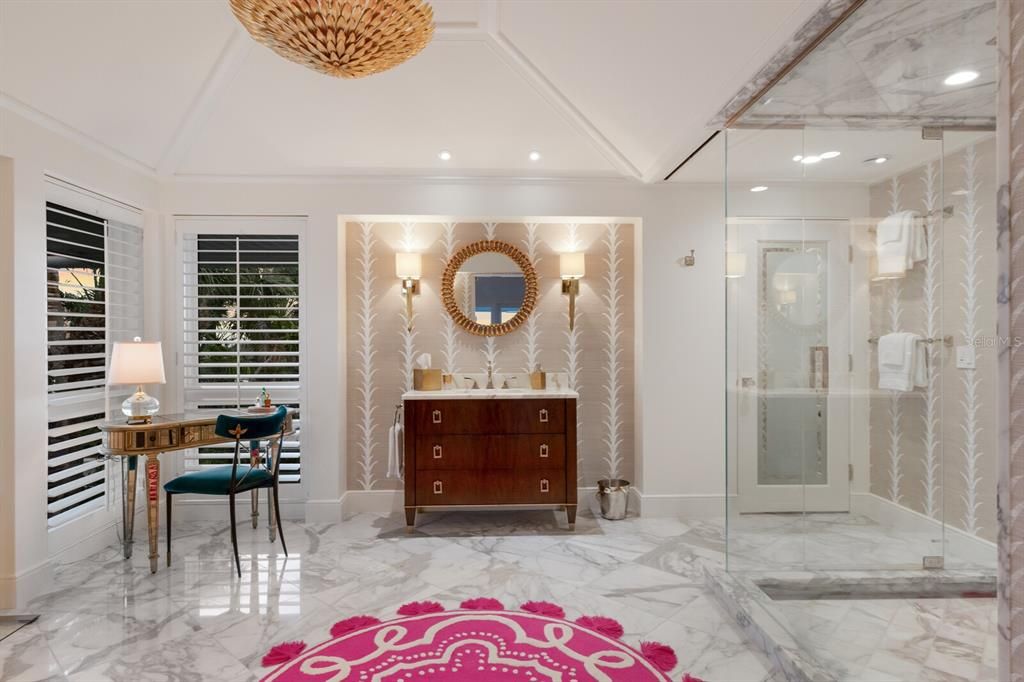 En Venta: $12,830,000 (4 camas, 3 baños, 4982 Pies cuadrados)