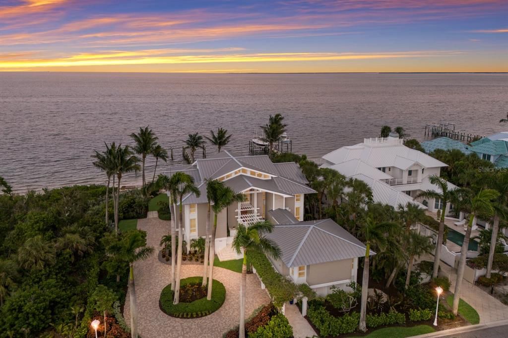 En Venta: $12,830,000 (4 camas, 3 baños, 4982 Pies cuadrados)