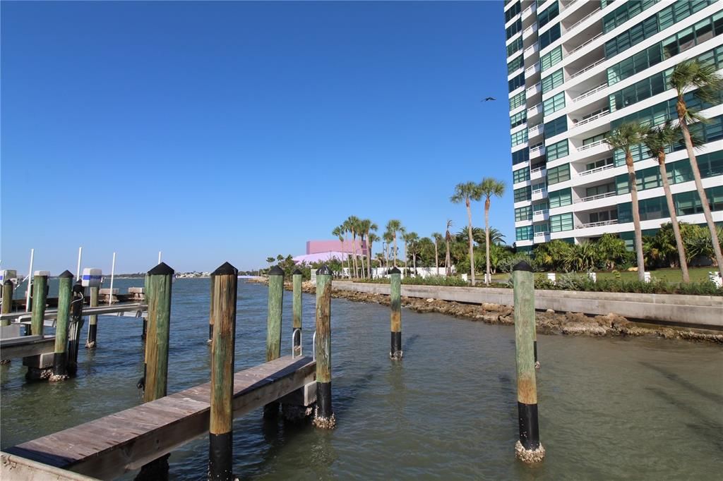 В аренду: $6,500 (2 спален, 2 ванн, 1729 Квадратных фут)