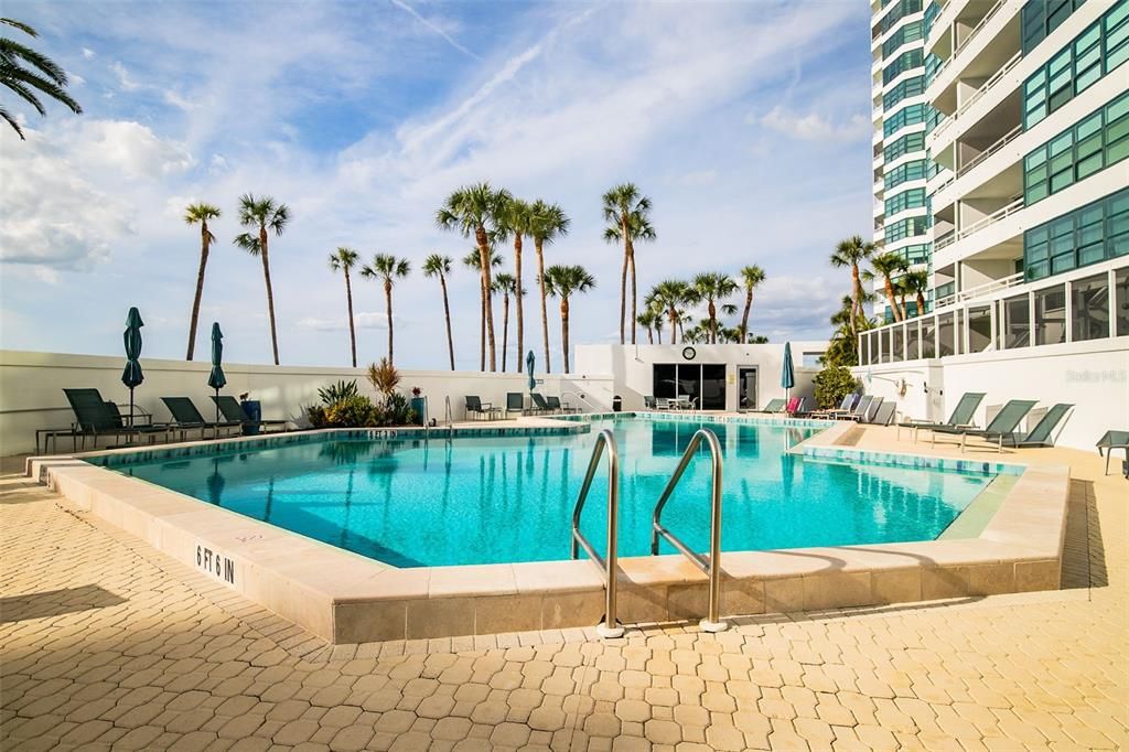 В аренду: $6,500 (2 спален, 2 ванн, 1729 Квадратных фут)