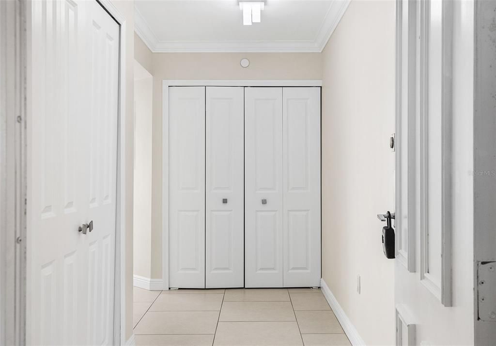 В аренду: $6,500 (2 спален, 2 ванн, 1729 Квадратных фут)