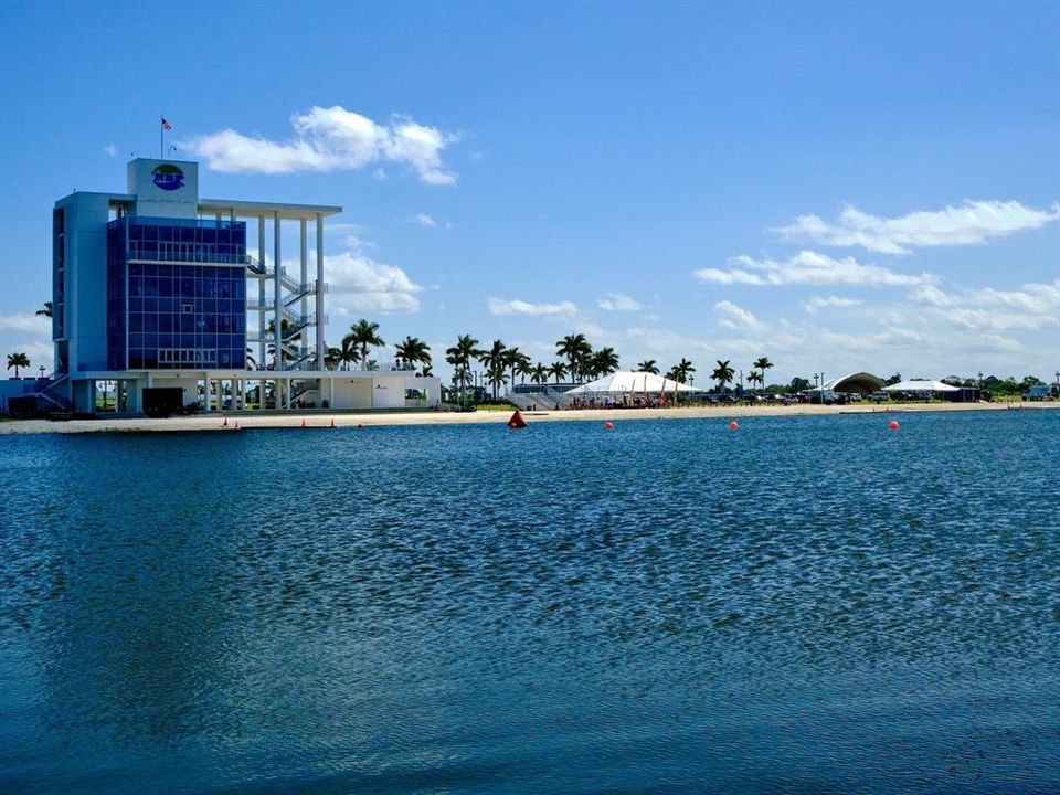 For Sale: $495,000 (3 beds, 2 baths, 1838 Square Feet)