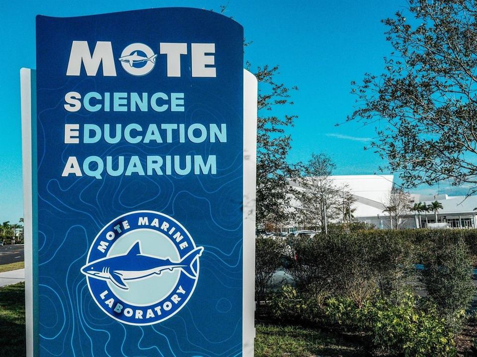 For Sale: $495,000 (3 beds, 2 baths, 1838 Square Feet)