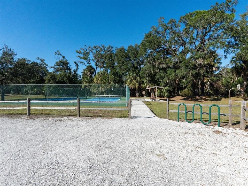 For Sale: $495,000 (3 beds, 2 baths, 1838 Square Feet)