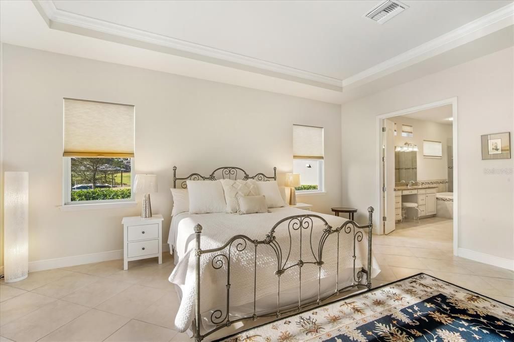 待售: $875,000 (5 贝兹, 4 浴室, 3470 平方英尺)