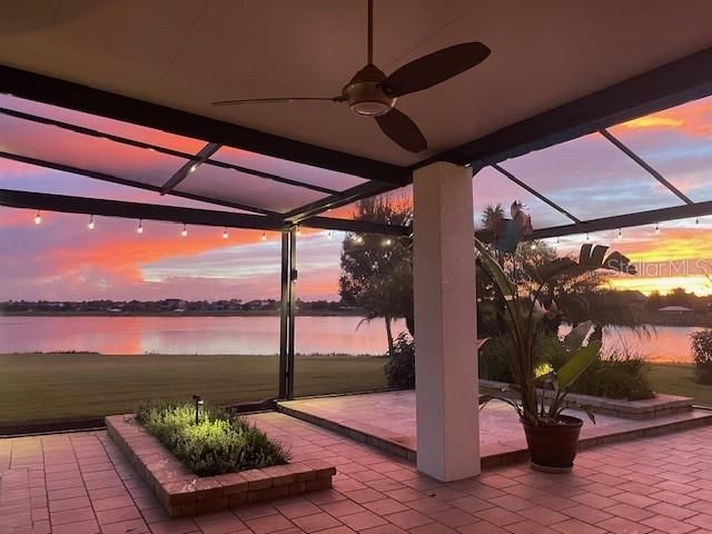 待售: $875,000 (5 贝兹, 4 浴室, 3470 平方英尺)