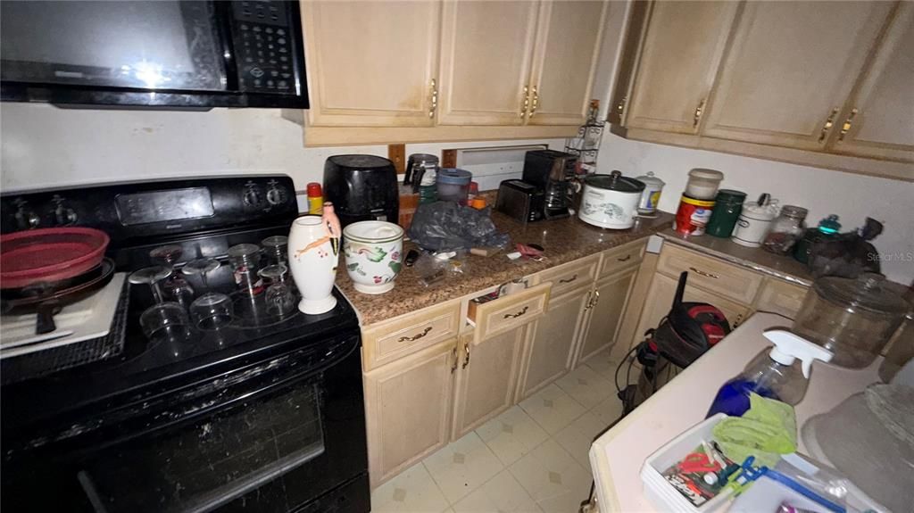 For Sale: $150,000 (3 beds, 2 baths, 1626 Square Feet)