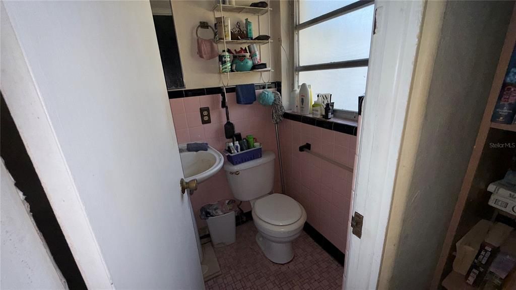 For Sale: $150,000 (3 beds, 2 baths, 1626 Square Feet)
