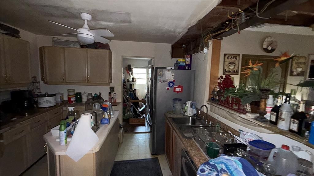 For Sale: $150,000 (3 beds, 2 baths, 1626 Square Feet)