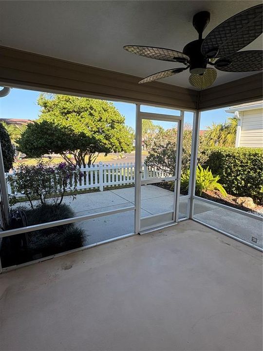 For Sale: $289,900 (2 beds, 2 baths, 1188 Square Feet)