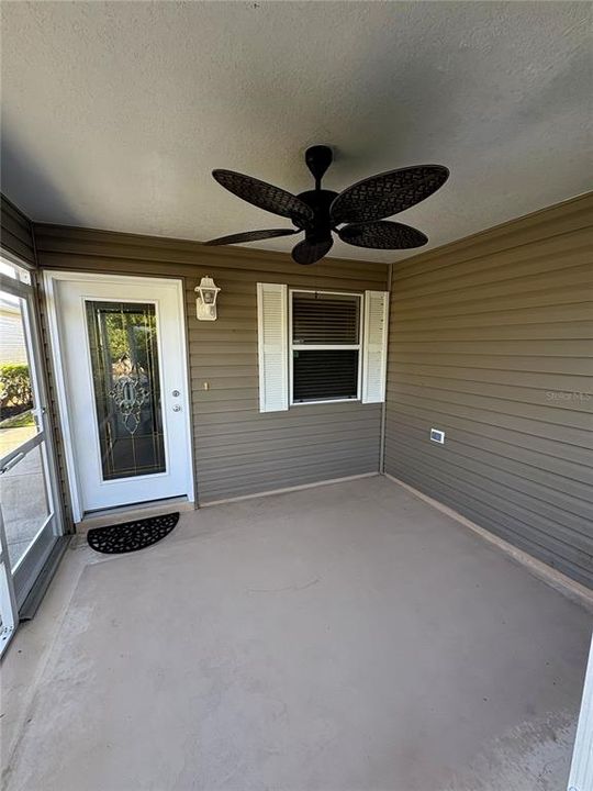 For Sale: $289,900 (2 beds, 2 baths, 1188 Square Feet)